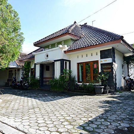Zen Rooms Sabana Urip Sumoharjo Yogyakarta Esterno foto
