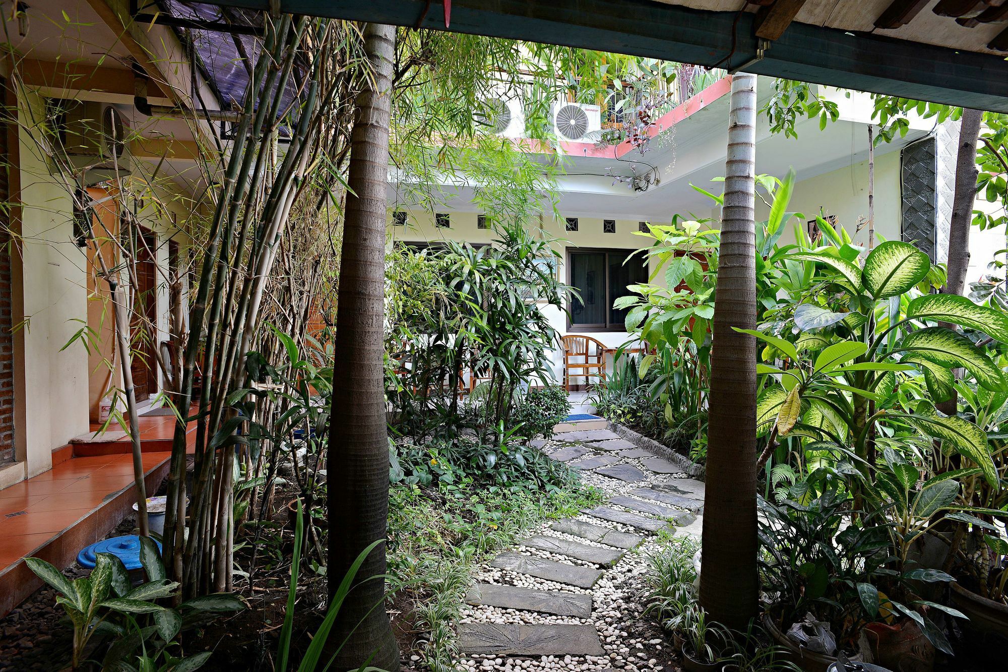 Zen Rooms Sabana Urip Sumoharjo Yogyakarta Esterno foto