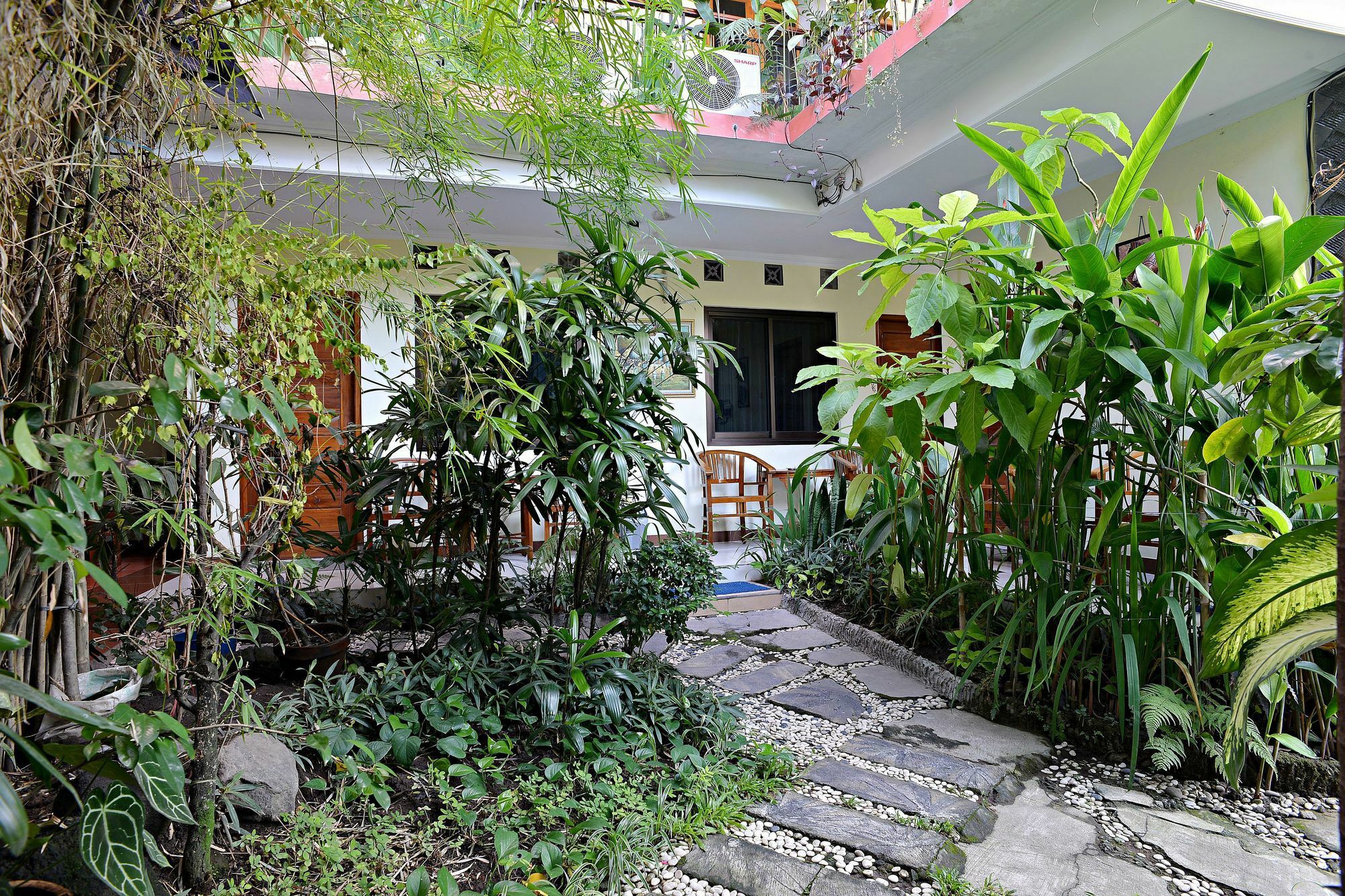 Zen Rooms Sabana Urip Sumoharjo Yogyakarta Esterno foto