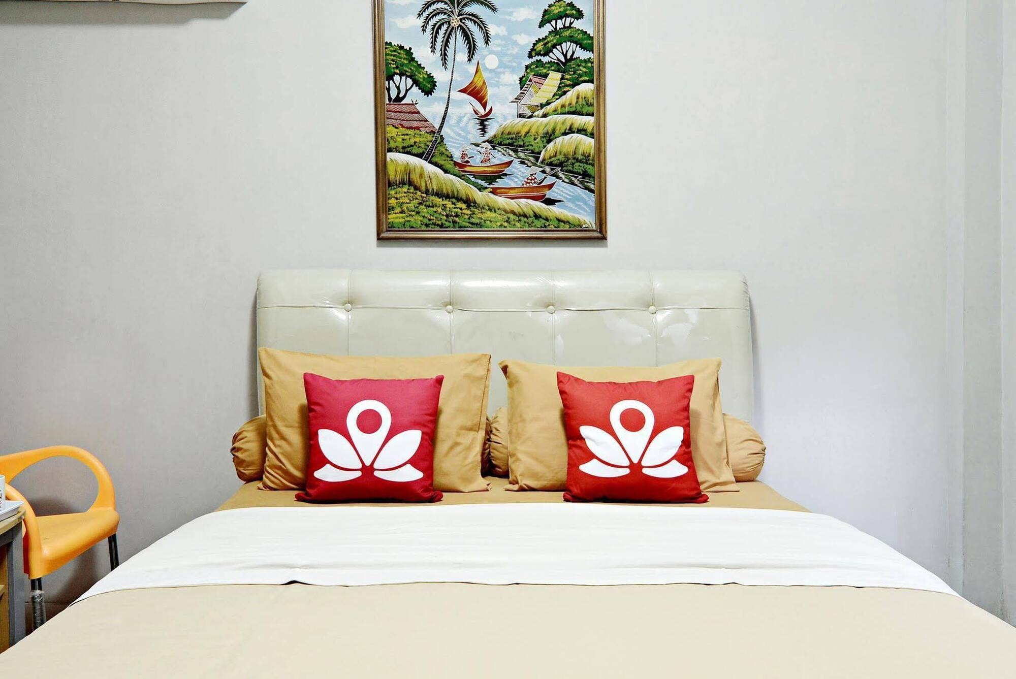 Zen Rooms Sabana Urip Sumoharjo Yogyakarta Esterno foto