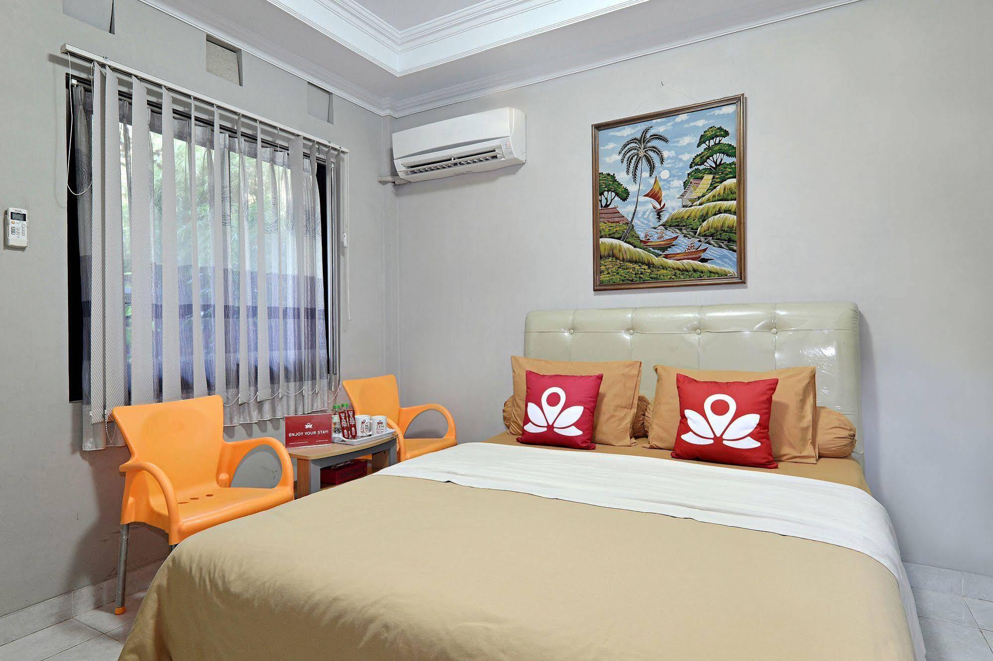 Zen Rooms Sabana Urip Sumoharjo Yogyakarta Esterno foto